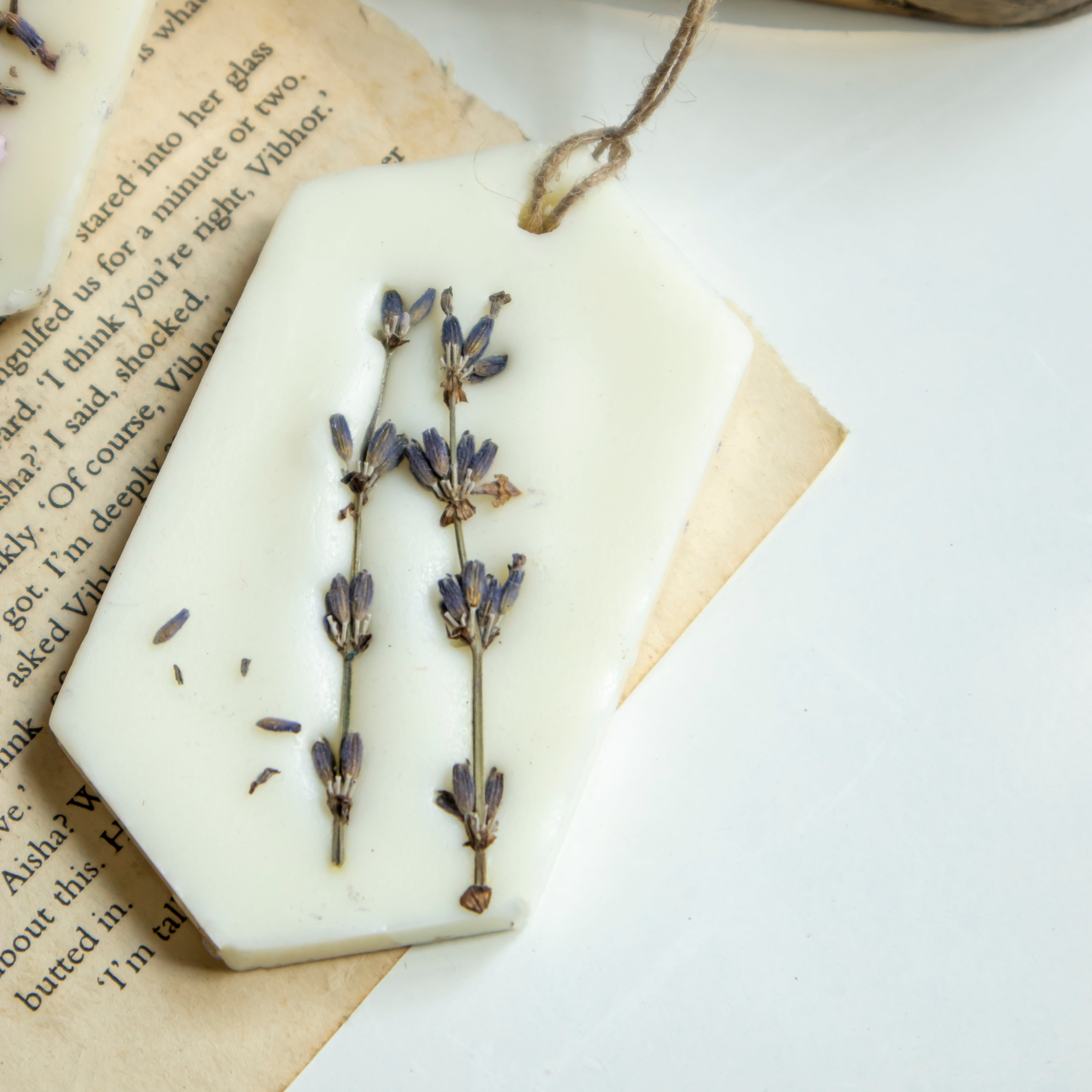 Scented wax tablet: Lavender